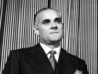 Alberto Moravia, vita e opere del grande romanziere