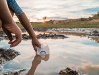 Gli impegni dei colossi multinazionali per contrastare i cambiamenti climatici: chi manterrà le promesse?