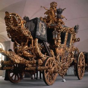 Berlina di gala del sec.XIX (Monaco, Marstallmuseum).Monaco Museo