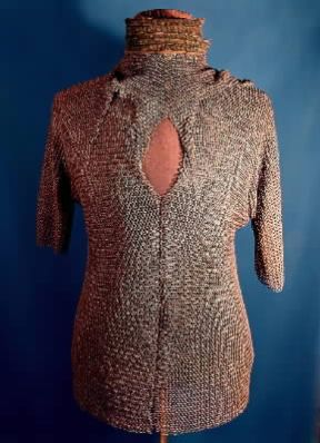 Cotta d'arme in maglie di ferro.De Agostini Picture Library