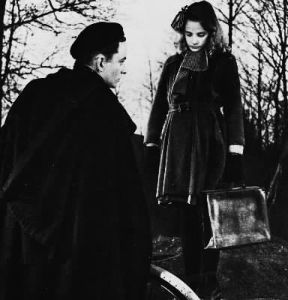 Diario di un parroco di campagna . Scena dalla versione cinematografica di R. Bresson (1951).De Agostini Picture Library