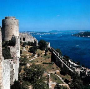 Bosforo. Veduta della fortezza di Rhumelihisari.Archivio/De Agostini Picture Library