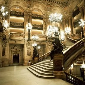 Jean-Louis-Charles Garnier. Lo scalone dell'OpÃ©ra di Parigi.De Agostini Picture Library