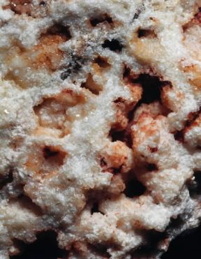 Allume. Alunite granulare.De Agostini Picture Library/A. Rizzi