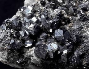 Galena. Cristalli del minerale.De Agostini Picture Library/C. Rizzi