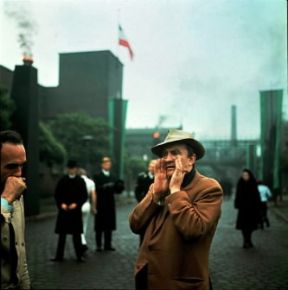 Luchino Visconti. Un'immagine del regista sul set.De Agostini Picture Library