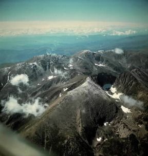 Pirenei. Veduta del massiccio Canigou, in Francia.De Agostini Picture Library/B. Beaujard