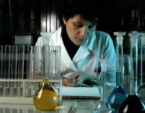 Cromatografia. Trattamento della carta.De Agostini Picture Library / A. Rizzi