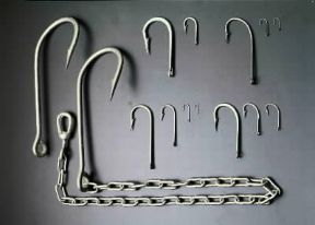 Amo. Diversi tipi di ami per la pesca.De Agostini Picture Library/A. Rizzi