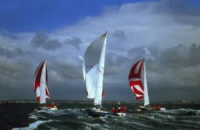 Vela. Le regate vengono disciplinate dal regolamento dell'I.Y.R.U. (International Yacht Racing Union).De Agostini Picture Library