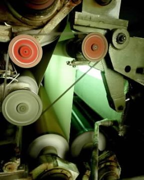 Carta. Macchina continua con le presse umide.De Agostini Picture Library/A. Cirani