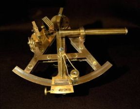 Sestante risalente al sec. XVIII (Parigi, Collection Antiquaire Marine).De Agostini Picture Library/G. Dagli Orti