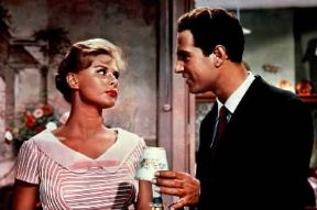 Comico. Nino Manfredi e Marisa Allasio in Venezia, la luna e tu (1958).De Agostini Picture Library / N. Porta