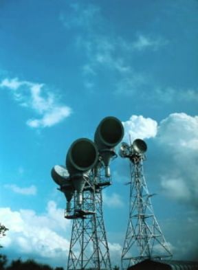 Antenna. Antenne per ponte radio.De Agostini Picture Library/M.Pedone
