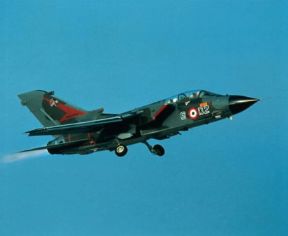 Aviazione. Caccia Panavia Tornado. Aeritalia