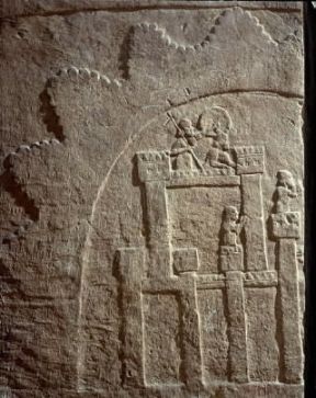 Mesopotamia. Amuleto in osso proveniente dal tempio dei Cento Occhi di Tell Brak (Aleppo, Museo).De Agostini Picture Library/L. De Masi