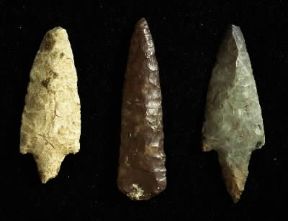Eneolitico. Punte di freccia e lancia in selce (Ripatransone, Museo Archeologico).De Agostini Picture Library/A. Dagli Orti