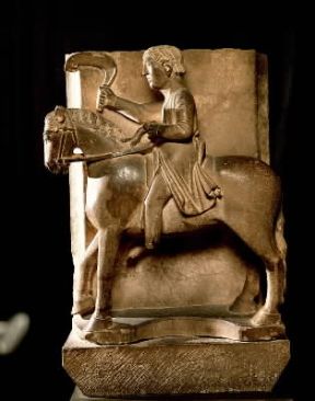 Romanico. Raffigurazione a rilievo del mese di maggio appartenente alla serie dei Mesi realizzata per il battistero di Parma.De Agostini Picture Library / A. De Gregorio