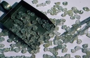 Diamante . Diamanti allo stato grezzo.De Agostini Picture Library/C. Sappa