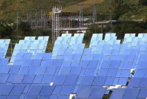 Centrale. La centrale solare Eurelios di Adrano, Catania.De Agostini Picture Library/A. Vergani