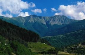 Appennino. Veduta del Passo delle Radici nei pressi di Castelnuovo di Garfagnana.De Agostini Picture Library/S. Vannini