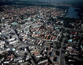 Hannover. Veduta della cittÃ .De Agostini Picture Library / Pubbliaerfoto