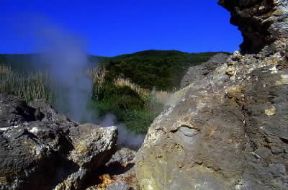 Soffione boracifero a Sasso Pisano.De Agostini Picture Library/S. Vannini