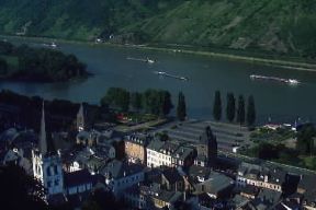 Reno. Il fiume nella Renania-Palatinato (Germania).De Agostini Picture Library/G. SioÃ«n