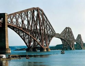 Sir Benjamin Baker. Il ponte in acciaio sul Firth-of-Forth presso Edimburgo.De Agostini Picture Library / Titus