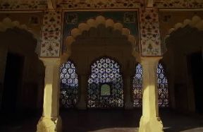 Amber. Particolare della decorazione nel palazzo vecchio.De Agostini Picture Library/C. Novara