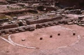 Argo. Resti di uno dei teatri costruiti sull'acropoli.De Agostini Picture Library/G. Dagli Orti