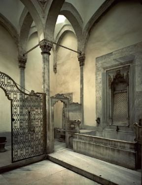 Bagno nell'harem di Topkapi.De Agostini Picture Library / G. Dagli Orti