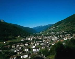 Aprica. Veduta della localitÃ  turistica.De Agostini Picture Library/M. Pedone
