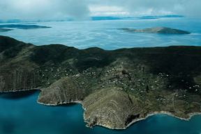 Bolivia . Le alte sponde del lago Titicaca.De Agostini Picture Library/Pubbliaerfoto
