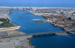 Emirati Arabi Uniti. Veduta aerea del canale di Dubai.De Agostini Picture Library/M. Leigheb