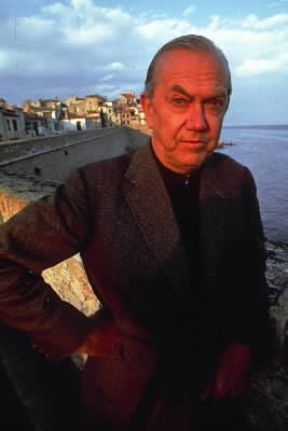 Graham Green. De Agostini Picture Library