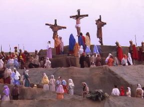Piemonte. Un momento della rappresentazione sacra della Passione a Sordevolo.De Agostini Picture Library/A. Vergani