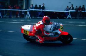 Sport . Gara motociclistica a Ramsey, nell'isola di Man.De Agostini Picture Library/G. Wright