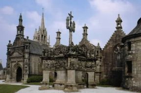 Calvario. Scorcio del Calvario di Guimiliau in Bretagna.De Agostini Picture Library/G. Berengo Gardin