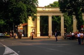 Fiuggi. L'ingresso delle Terme di Bonifacio VIII.De Agostini Picture Library/A. De Gregorio