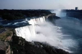 America. Veduta delle Cascate del Niagara nello Stato di New York.De Agostini Picture Library/G. Mermet