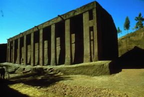 Copti. Chiesa monolitica a LalibelÃ , in Etiopia.De Agostini Picture Library / E. Turri
