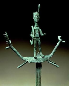 Nuragico . Bronzetto raffigurante un arciere (Cagliari, Museo Archeologico Nazionale).De Agostini Picture Library/M. Carrieri