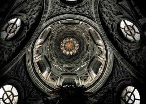 Guarino Guarini. La cupola della cappella della Sindone a Torino.De Agostini Picture Library