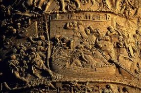 Roma. Particolare della colonna di Traiano.De Agostini Picture Library / W. Buss