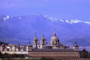 El Escorial. La fronte meridionale del complesso di S. Lorenzo.De Agostini Picture Library/C. Sappa