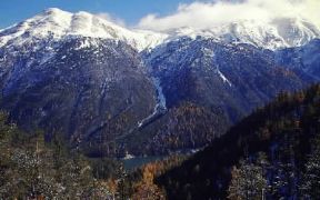 Grigioni. Punta Terza e punta Murter nelle Alpi Retiche, nell'Engandina.De Agostini Picture Library / 2 P