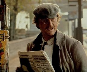 Ermanno Olmi . Un fotogramma tratto dal film La leggenda del Santo Bevitore (1988).De Agostini Picture Library