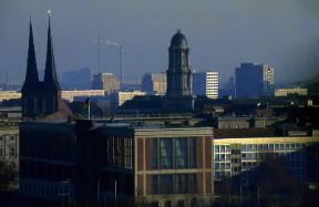 Berlino . Veduta di alcuni edifici nell'ex settore orientale della cittÃ .De Agostini Picture Library/F. Giaccone