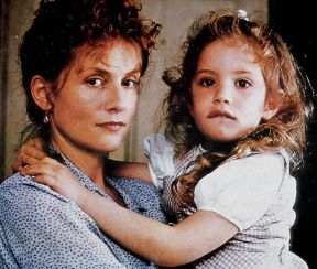 Isabelle Huppert in Un affare di donne (1988) di C. Chabrol.De Agostini Picture Library